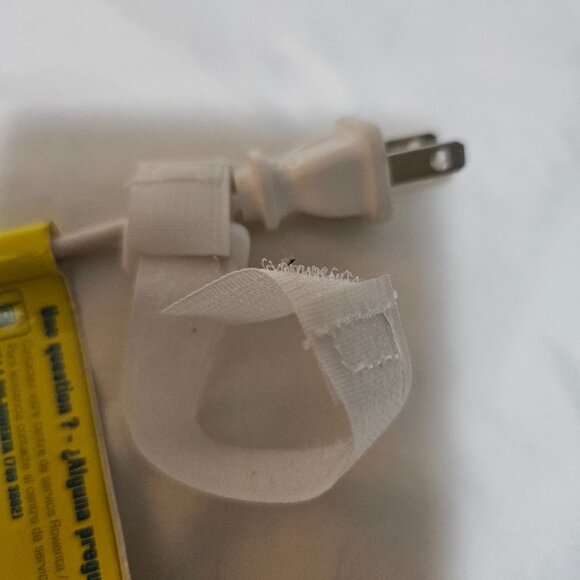 Rowenta Ultrasteam Handheld Fabric Steamer Adjustable Steam Tested Works - Picture 7 of 7